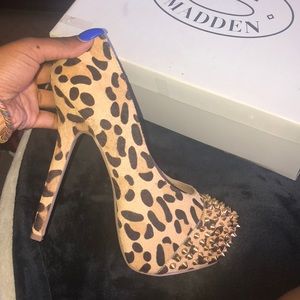 Show stopping Steve Maddens!